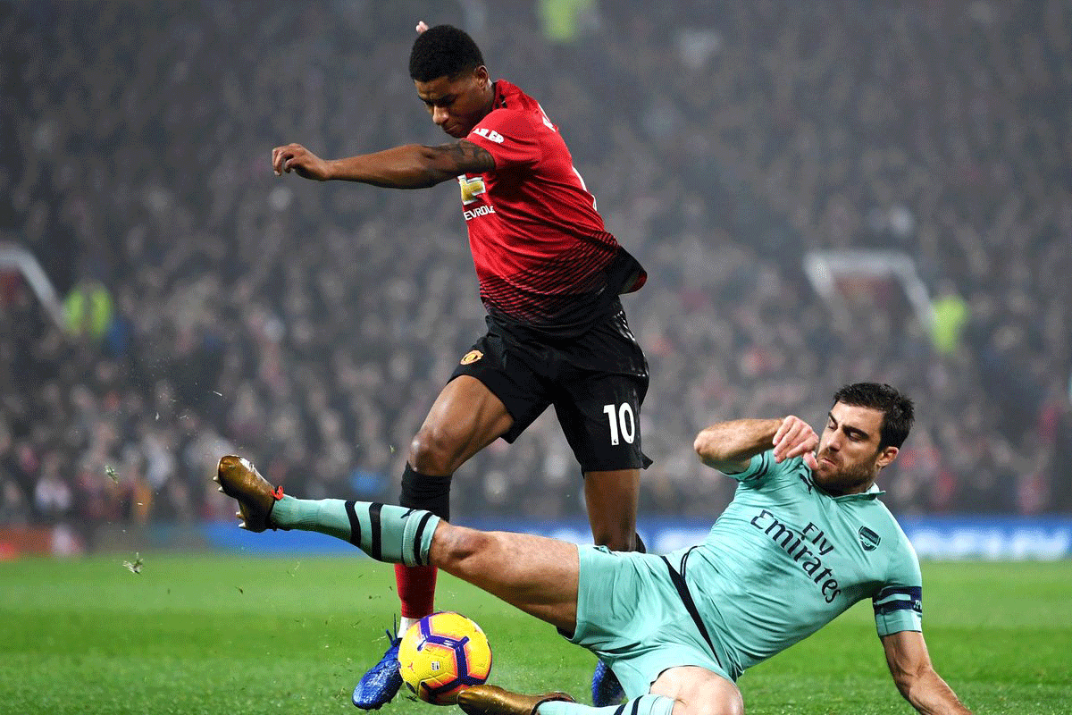 truc tiep arsenal vs man united vong 4 fa cup sanchez xuat kich