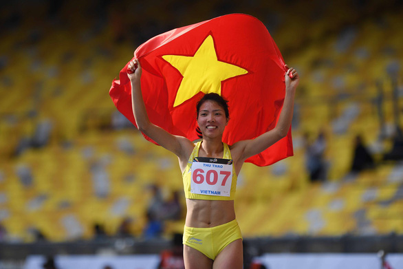 nha vo dich asiad 18 di ban khoai lang