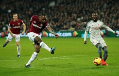 Bị West Ham cầm hòa, Liverpool chỉ còn hơn Man City 3 điểm