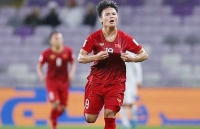 fellaini va dong doi co gia tri gap hon 53 lan clb ha noi
