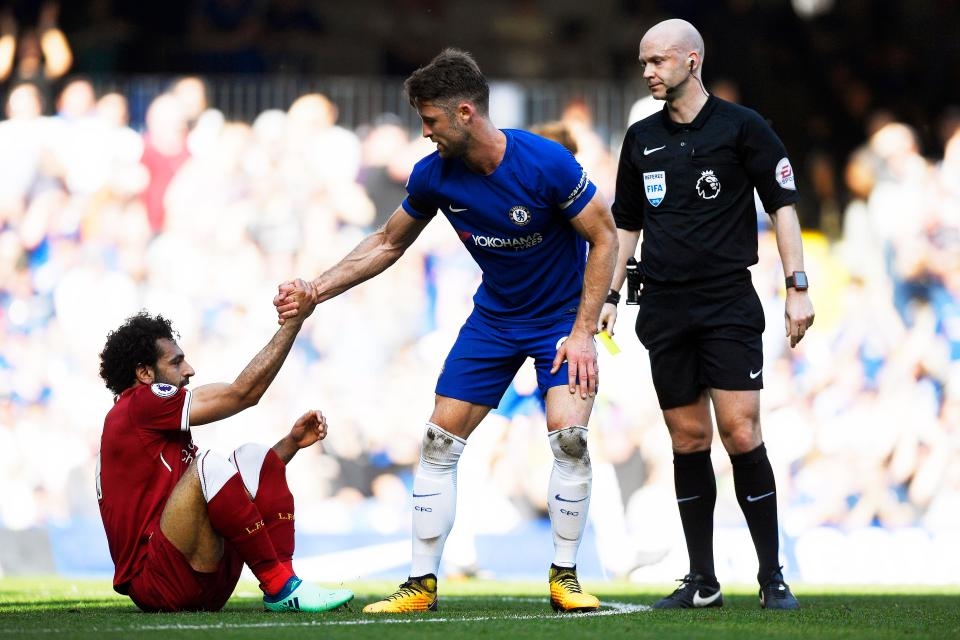 mo nhat truoc chan go giroud salah hoa aslhey young