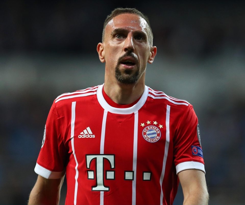 chinh thuc bayern munich giu chan thanh cong cong than