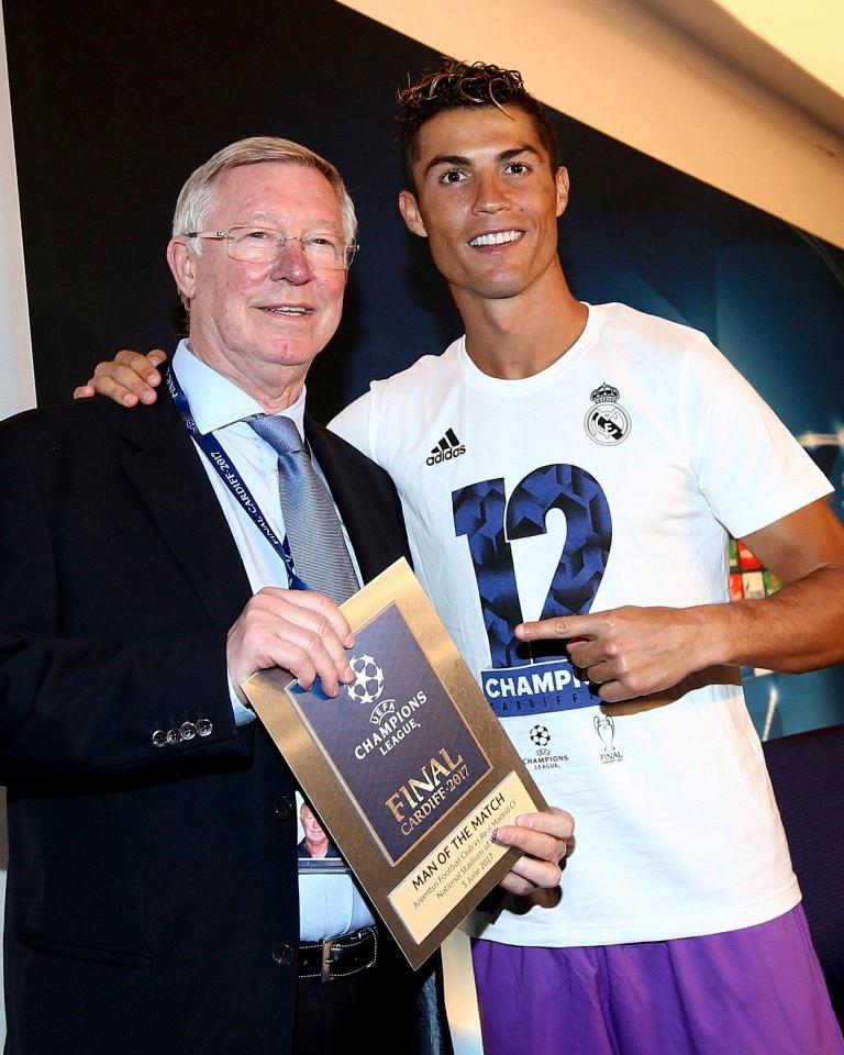 tinh day sau con hon me sir alex muon toi kiev xem cr7 da chung ket