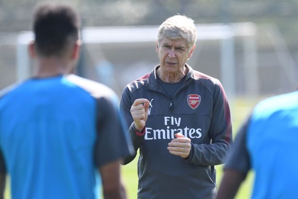 chia tay arsenal arsene wenger co the toi dan dat everton