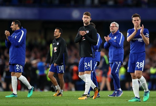 bi huddersfield cam chan chelsea hep cua du champions league