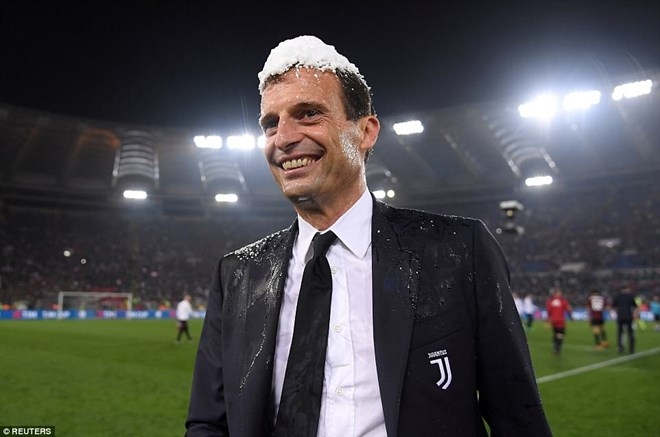 vui dap ac milan juventus lan thu tu lien tiep gianh coppa italia