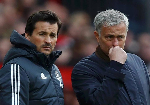 ca cung chia tay hlv mourinho sau 17 nam gan bo
