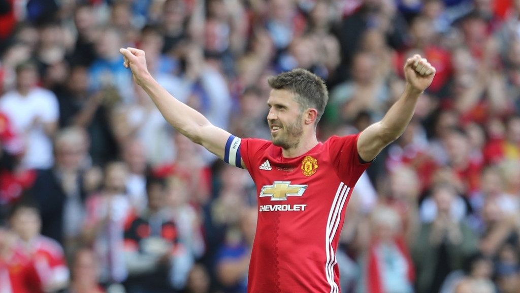 mu thang nhe carrick ghi dau an trong ngay cuoi cua nghiep cau thu