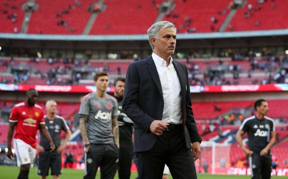 mourinho bat phuc mu moi xung dang vo dich fa cup