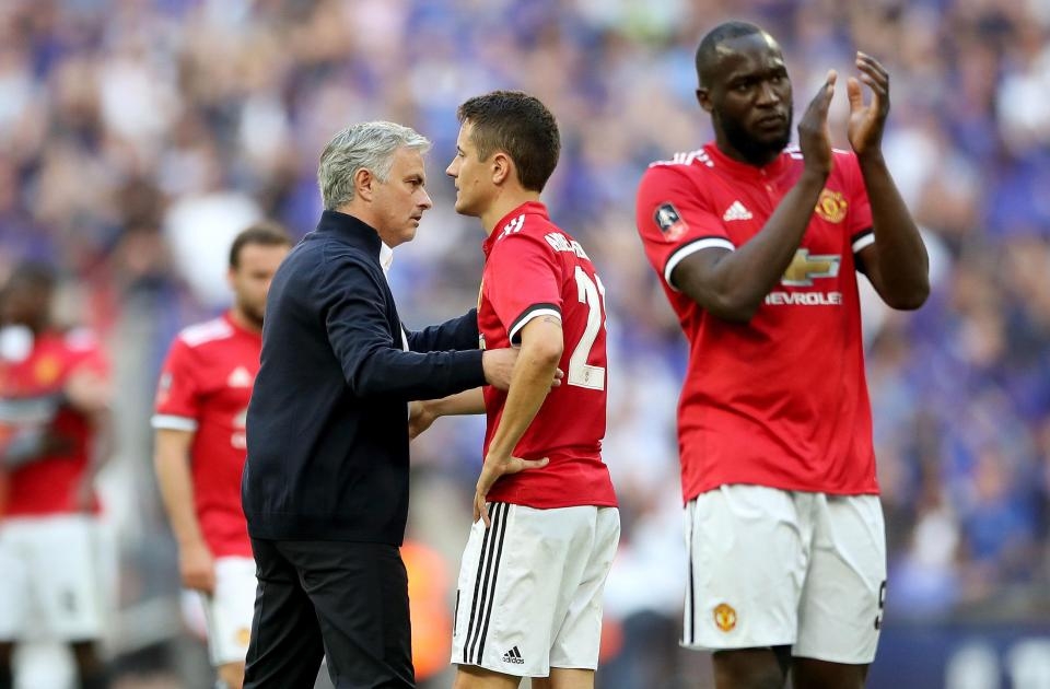 mourinho bat phuc mu moi xung dang vo dich fa cup