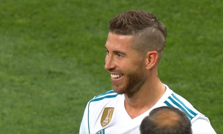 SỐC: Ramos... cười tươi nhìn Salah rời chung kết C1 sớm soc ramos cuoi tuoi nhin salah roi khoi chung ket c1