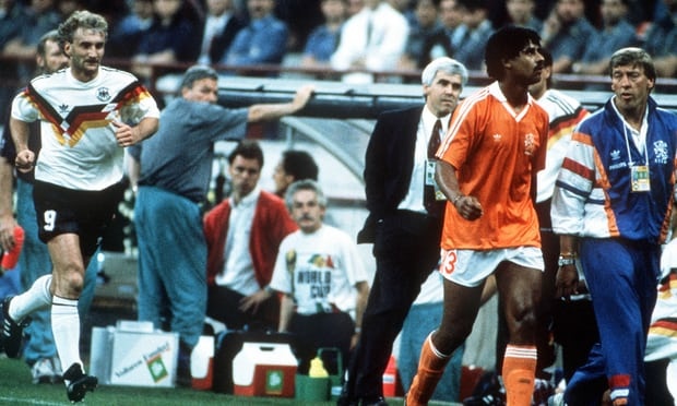 ki uc world cup italia 90 khong chi co mua he nuoc y