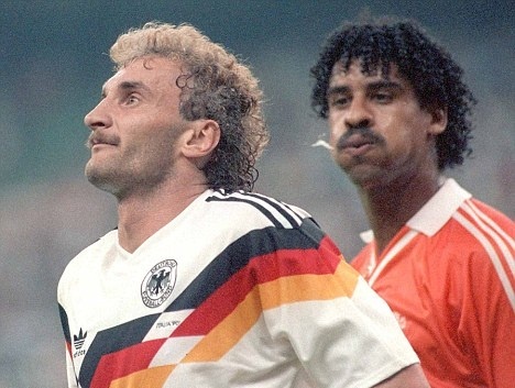 ki uc world cup italia 90 khong chi co mua he nuoc y