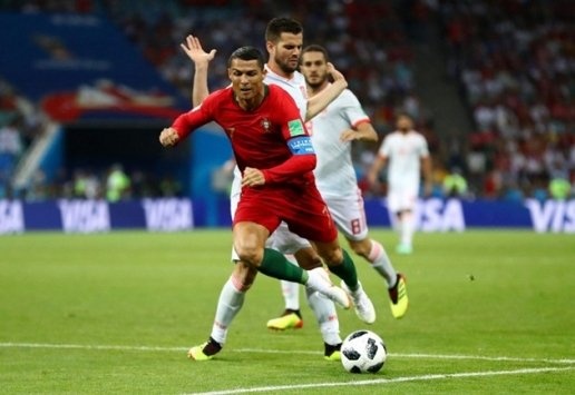 tranh cai ronaldo an va o ban thang mo ti so truoc tbn