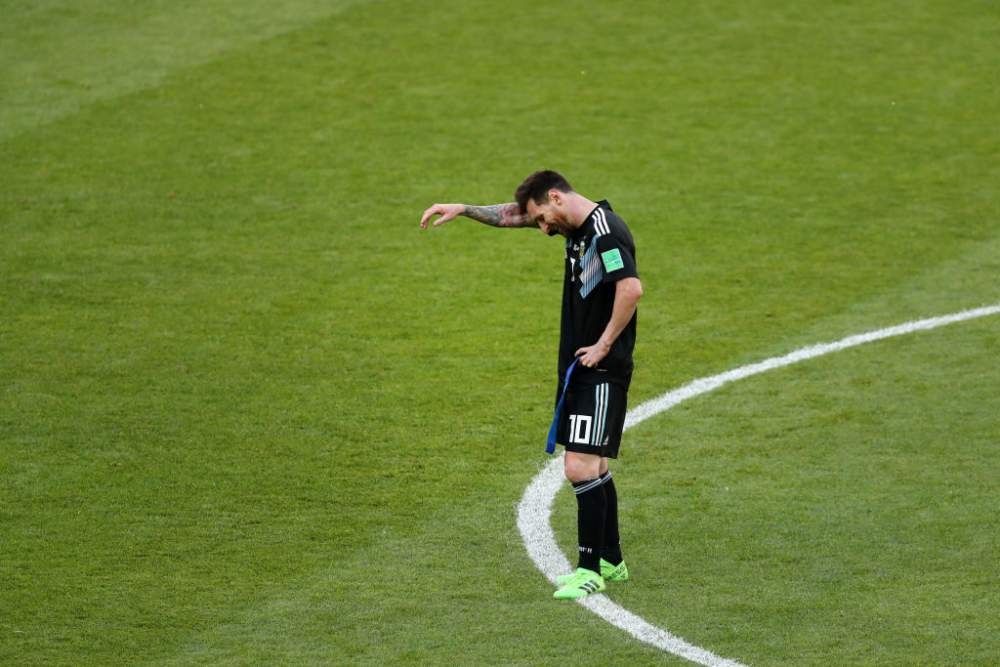 dung trach messi vi anh ay khong phai la diego maradona