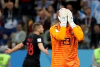 nhin ronaldo toa sang messi co muon choi bong cho bo dao nha
