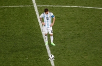 ronaldo chi biet cho dong doi cung phung