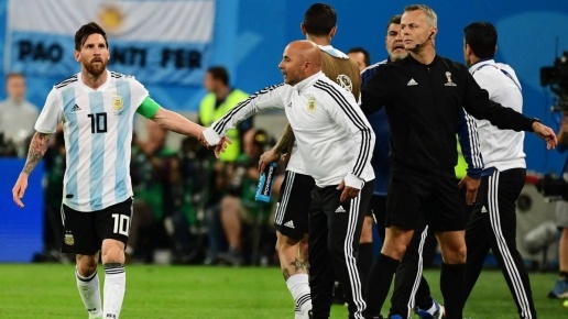 lionel messi va hanh trinh world cup cho lan cuoi ruc ro