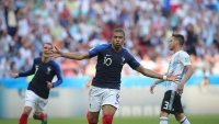 mbappe da tro thanh hung than ha argentina nhu the nao