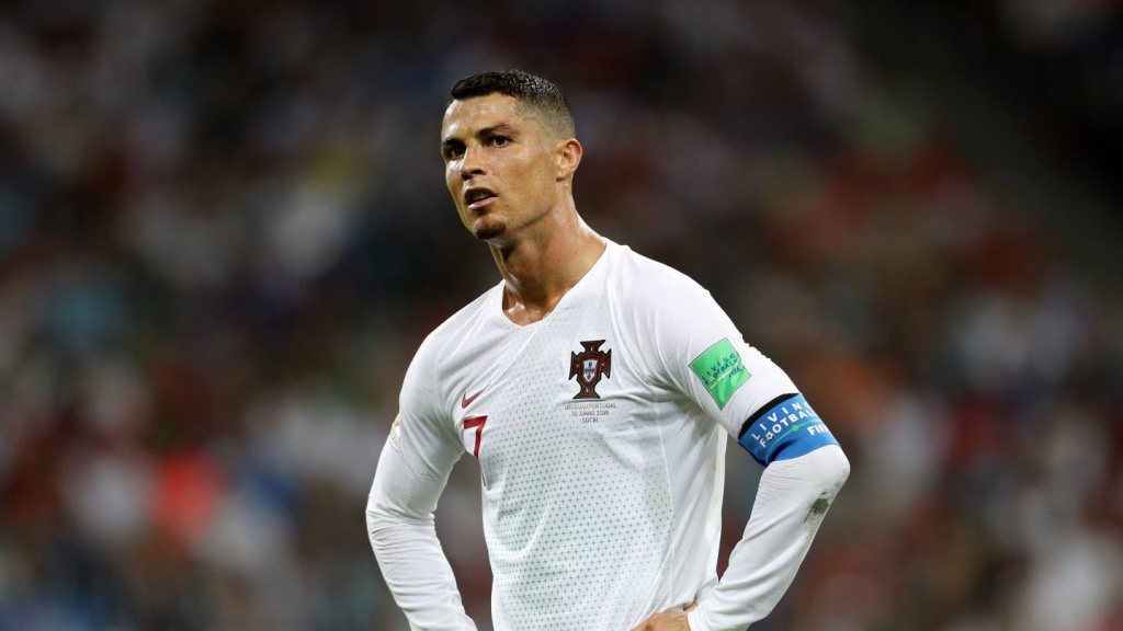 binh luan world cup 2018 messi ronaldo dat nhau ve nuoc vi do la bong da