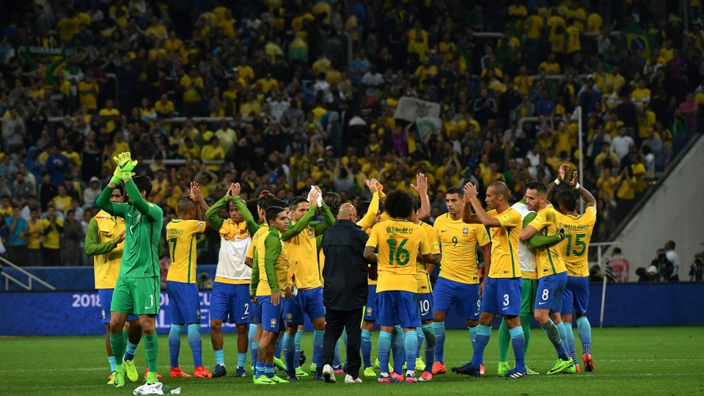 truc tiep brazil vs mexico vong 18 world cup 2018 nhay samba tren nhung cay xuong rong