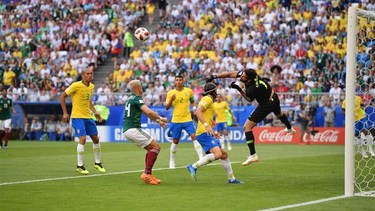 truc tiep brazil vs mexico vong 18 world cup 2018 nhay samba tren nhung cay xuong rong