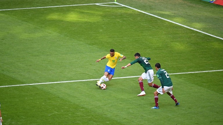 truc tiep brazil vs mexico vong 18 world cup 2018 mexico thang hoa brazil gap kho