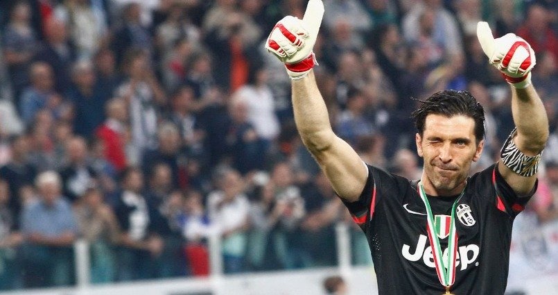 xong gianluigi buffon chinh thuc gia nhap psg sau 17 nam cong hien cho juventus