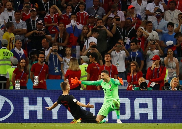 nhung bong hong nga bat khoc khi doi nha dung buoc o world cup
