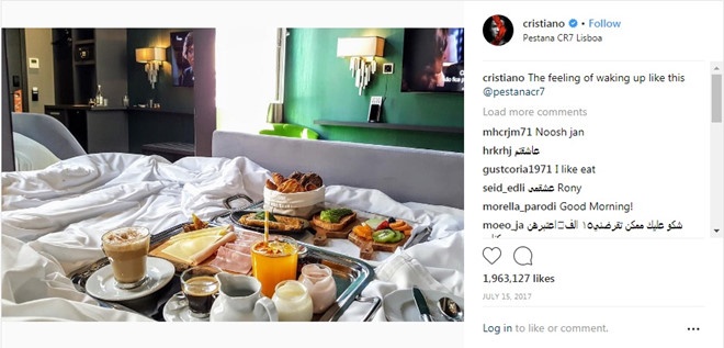 ronaldo sieu sao 33 tuoi trong co the chang trai 20 tuoi