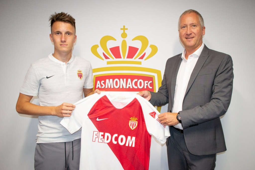chinh thuc chelsea om han voi monaco vu aleksandr golovin