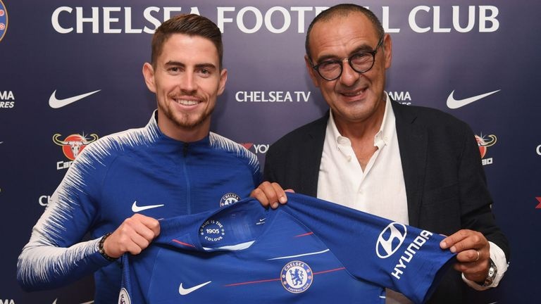 nhin lai nhung dien bien chinh cua ky chuyen nhuong premier league he 2018