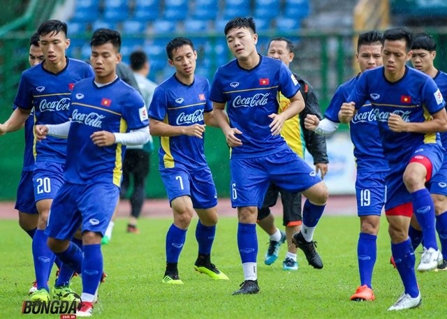 bi indonesia choi kho u23 viet nam phai tap o duong be tong