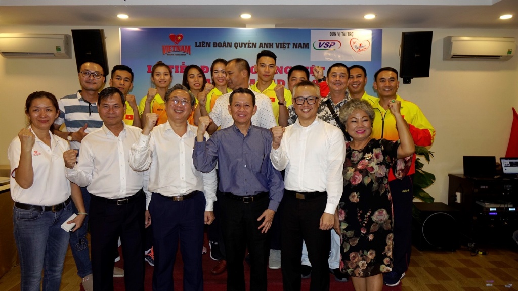 moi huy chuong vang cua boxing viet nam o asiad 2018 se duoc tap doan tan hiep phat thuong 100 trieu dong