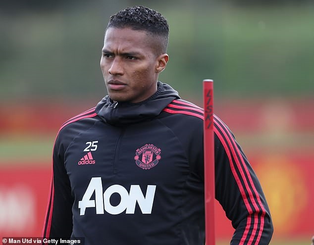 lo danh tinh 6 cau thu mu muon lat do mourinho