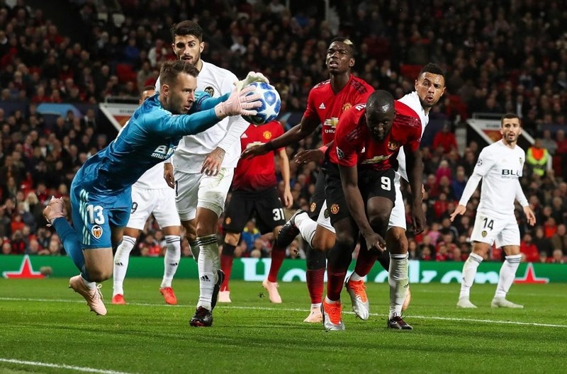 man united da nhu muon mourinho bi sa thai