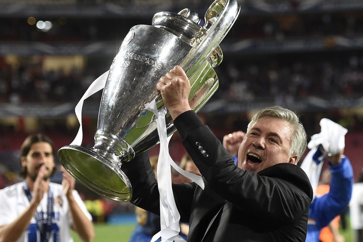 liverpool thua napoli 0 1 klopp chi la ga hoc viec so voi ancelotti
