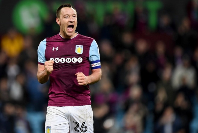 john terry tuyen bo giai nghe o tuoi 37