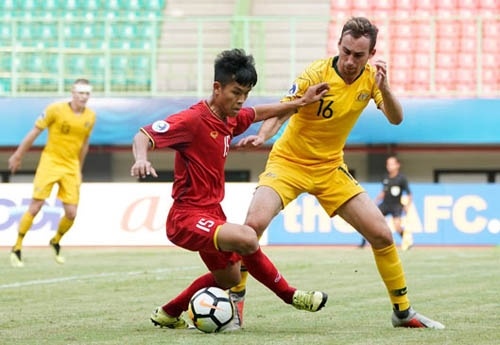 hlv hoang anh tuan u19 chau a van la mot san choi qua tam