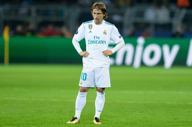 ronaldo se vuot modric de gianh qua bong vang 2018