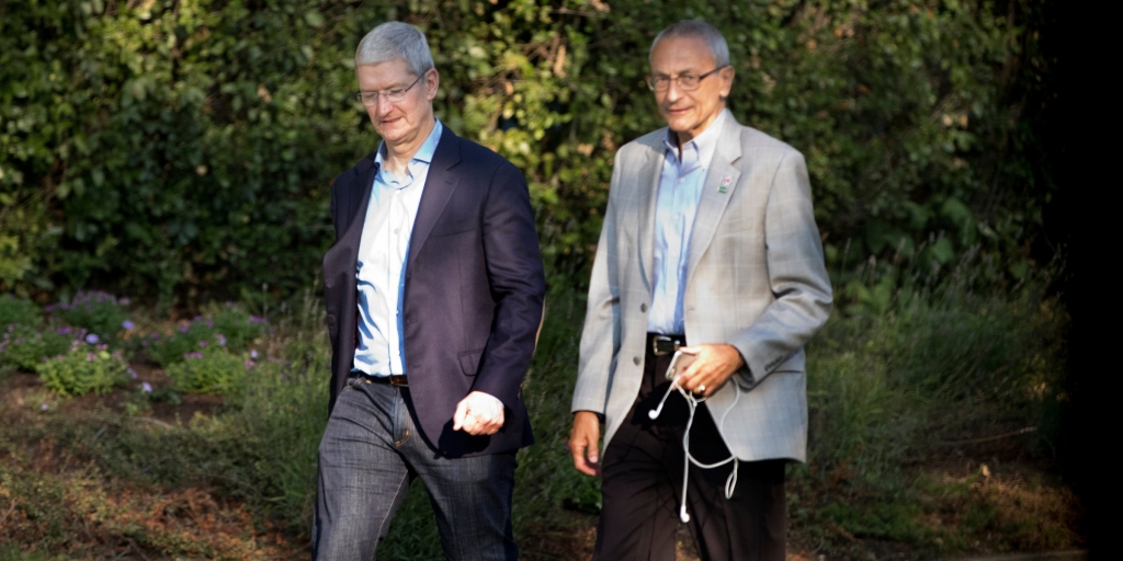 donald trump co the se khien moi nguoi tay chay apple