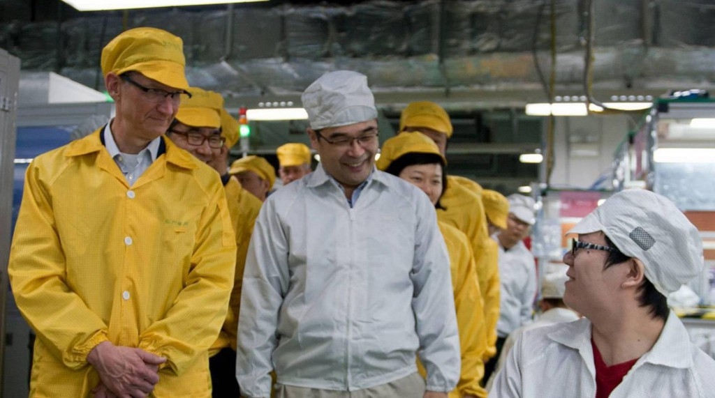 donald trump co the se khien moi nguoi tay chay apple