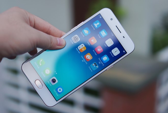 5 smartphone cau hinh cao trong tam gia 6 trieu dong
