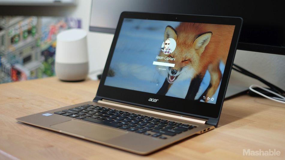 laptop mong nhat the gioi acer swift 7 doi trong moi cua macbook