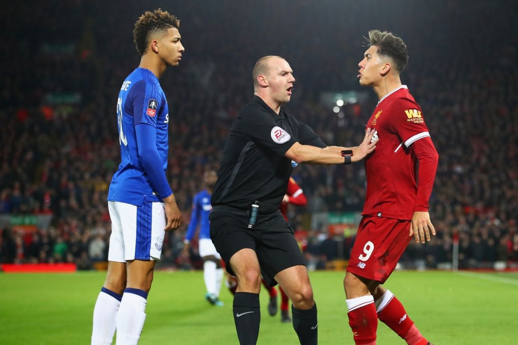truc tiep liverpool vs everton vong 14 premier league ruc lua derby merseyside