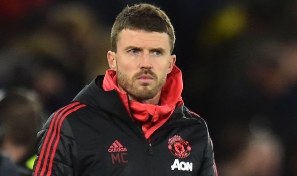 ai la nguoi tiep quan ghe nong sau khi mu sa thai mourinho