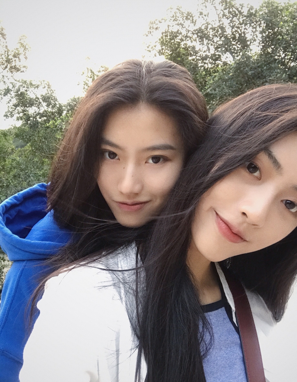 ngam nhin khoanh khac ngot ngao cua cap doi dong tinh hot nhat qua dat