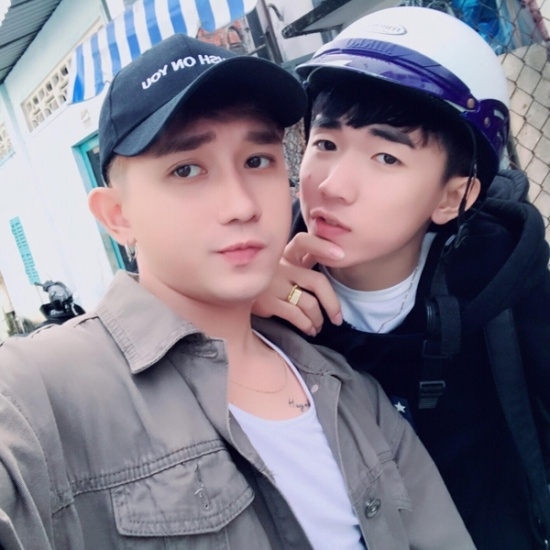 4 cap doi dong tinh tan vo khien cong dong lgbt khoc rong tiec nuoi