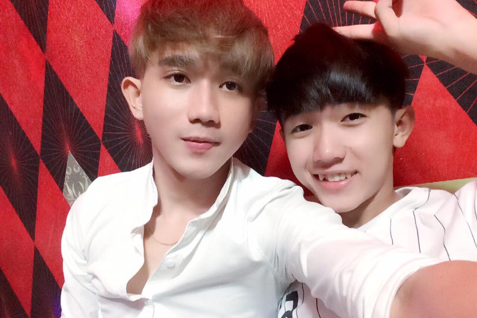 4 cap doi dong tinh tan vo khien cong dong lgbt khoc rong tiec nuoi