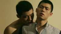 phau thuat doi gioi tinh cho be gai 5 tuoi chao doi voi bo phan sinh duc nam